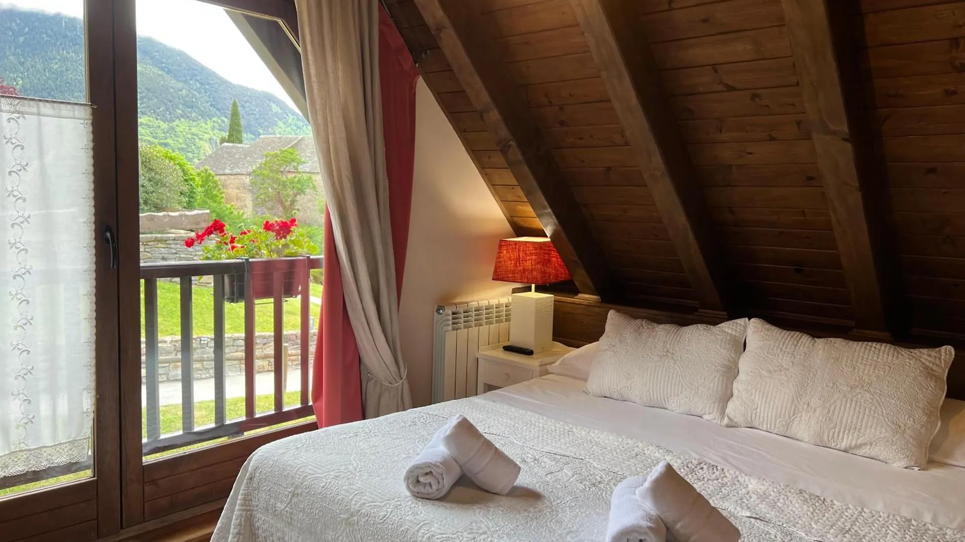 Tierras De Aran Hotel Betlan