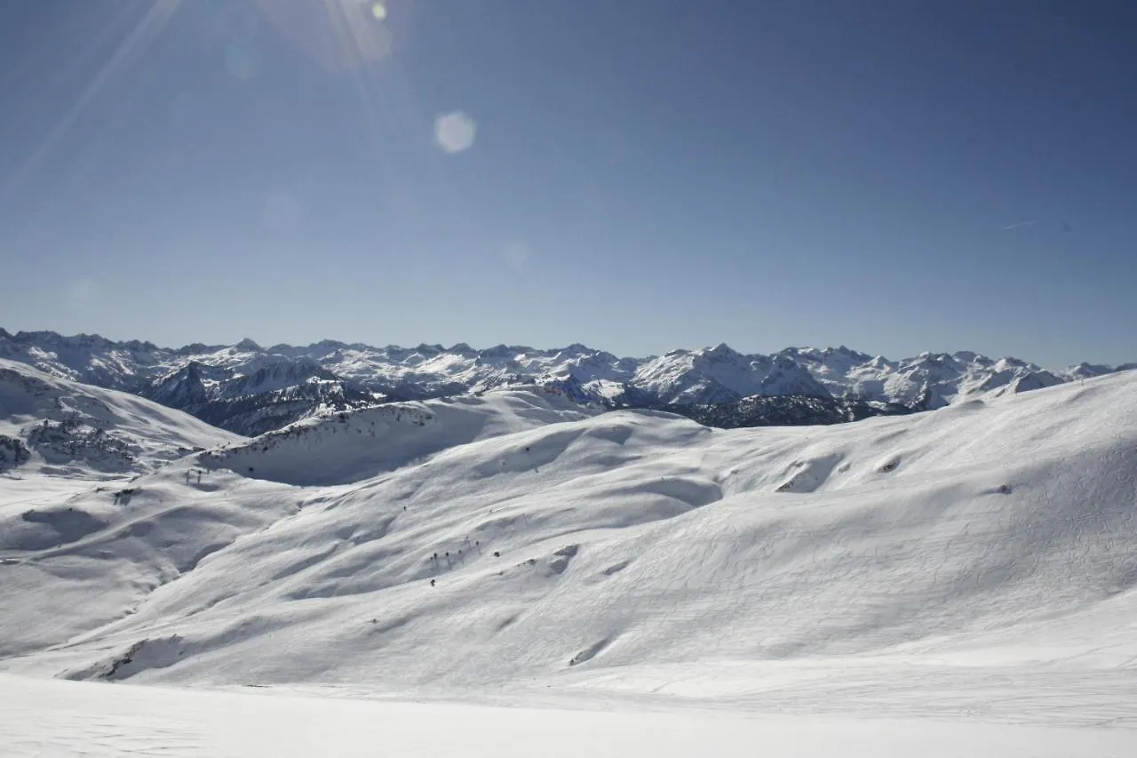 Отель Tierras De Aran Betlan 3*,